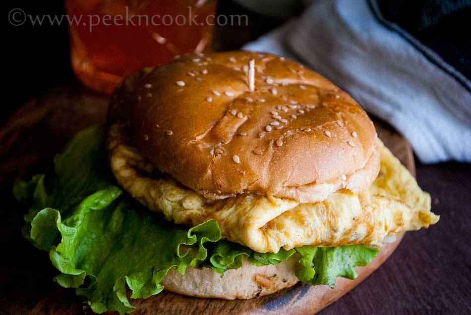 Omelet Burger