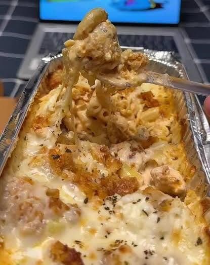 Large-Creamy Pasta